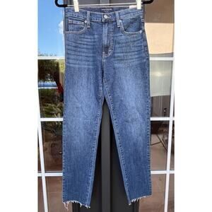NWT Lucky Brand Drew Jeans Size 0 / 25 High Rise Mom Raw Hem Medium Dark Wash